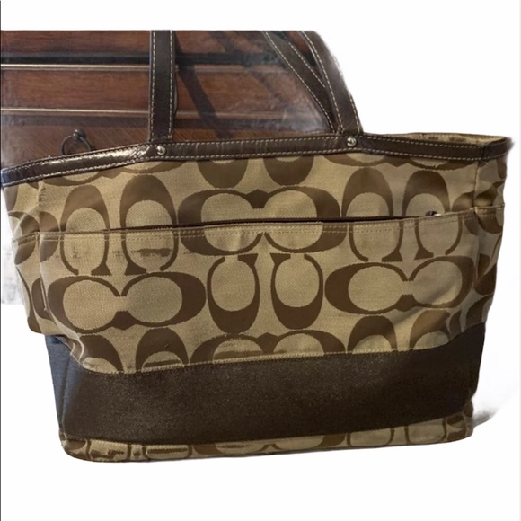 Coach Handbags - Coach large handbag with signature C’s on it brown